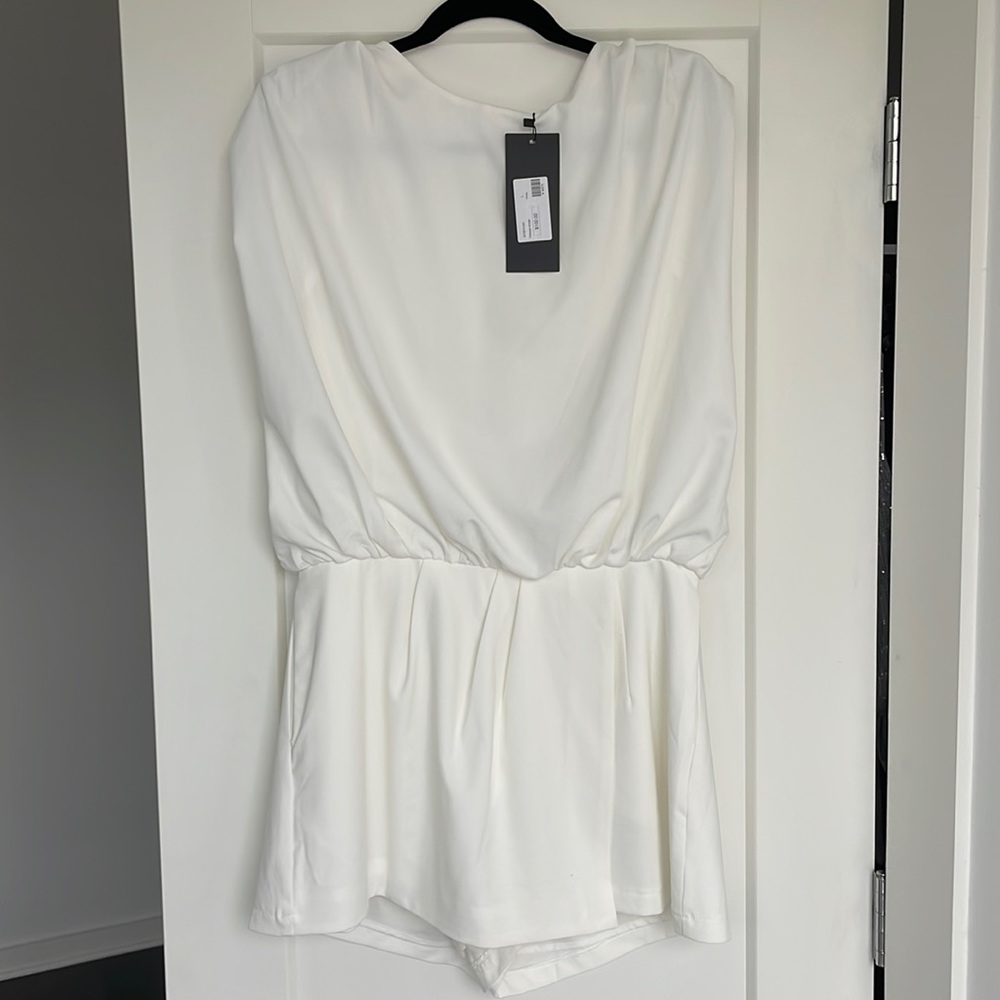 Do+Be White Romper, NWT, Size L